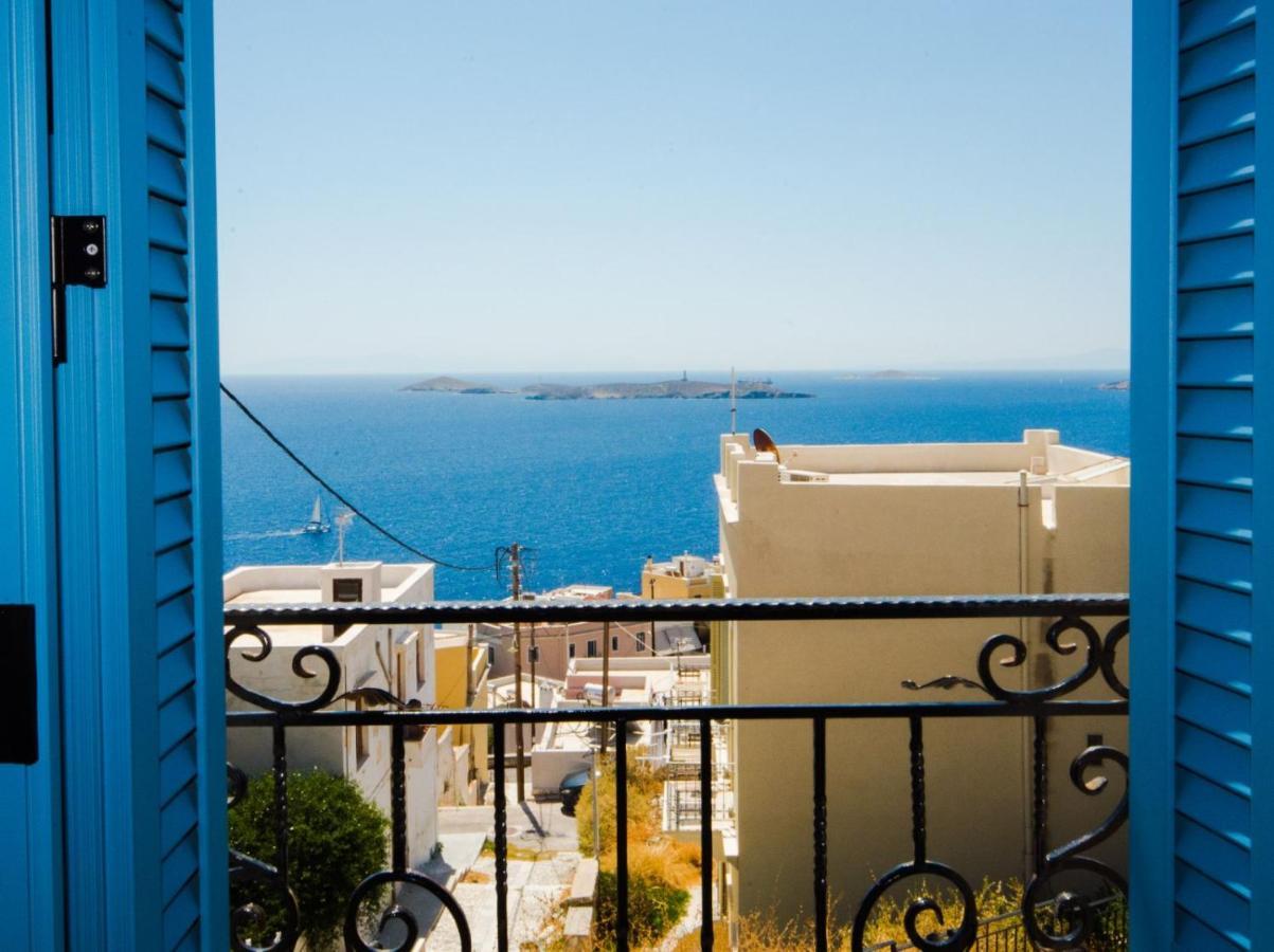 Syrene Luxury Suites Ermoupoli Exterior photo